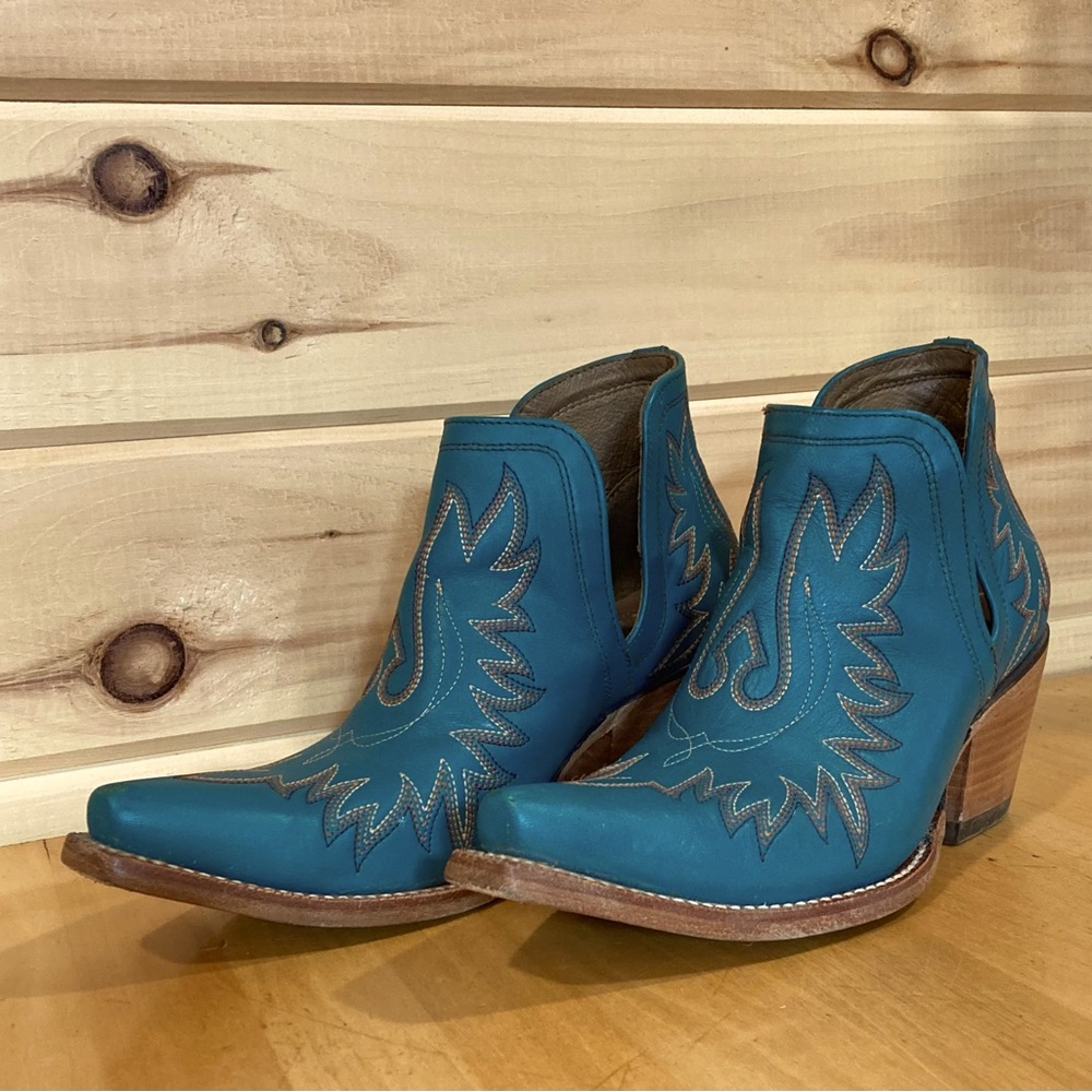 Ariat Dixon Booties